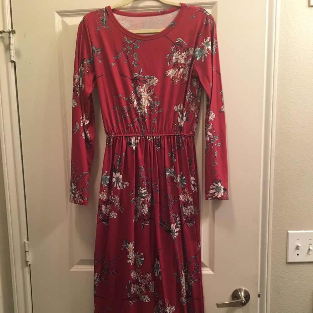 Floral printed maxi dress